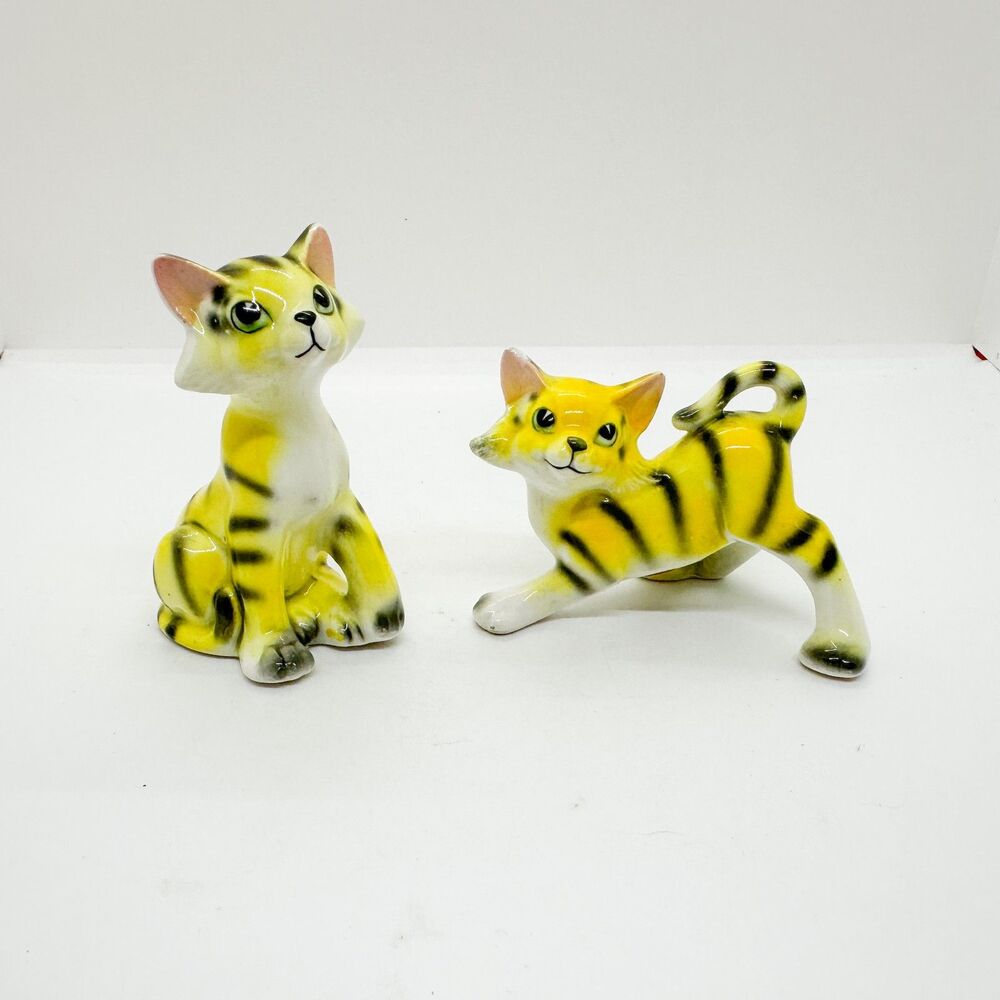 Vintage Porcelain Neon Yellow Tiger Cat Shakers Kitschy Kitsch Retro